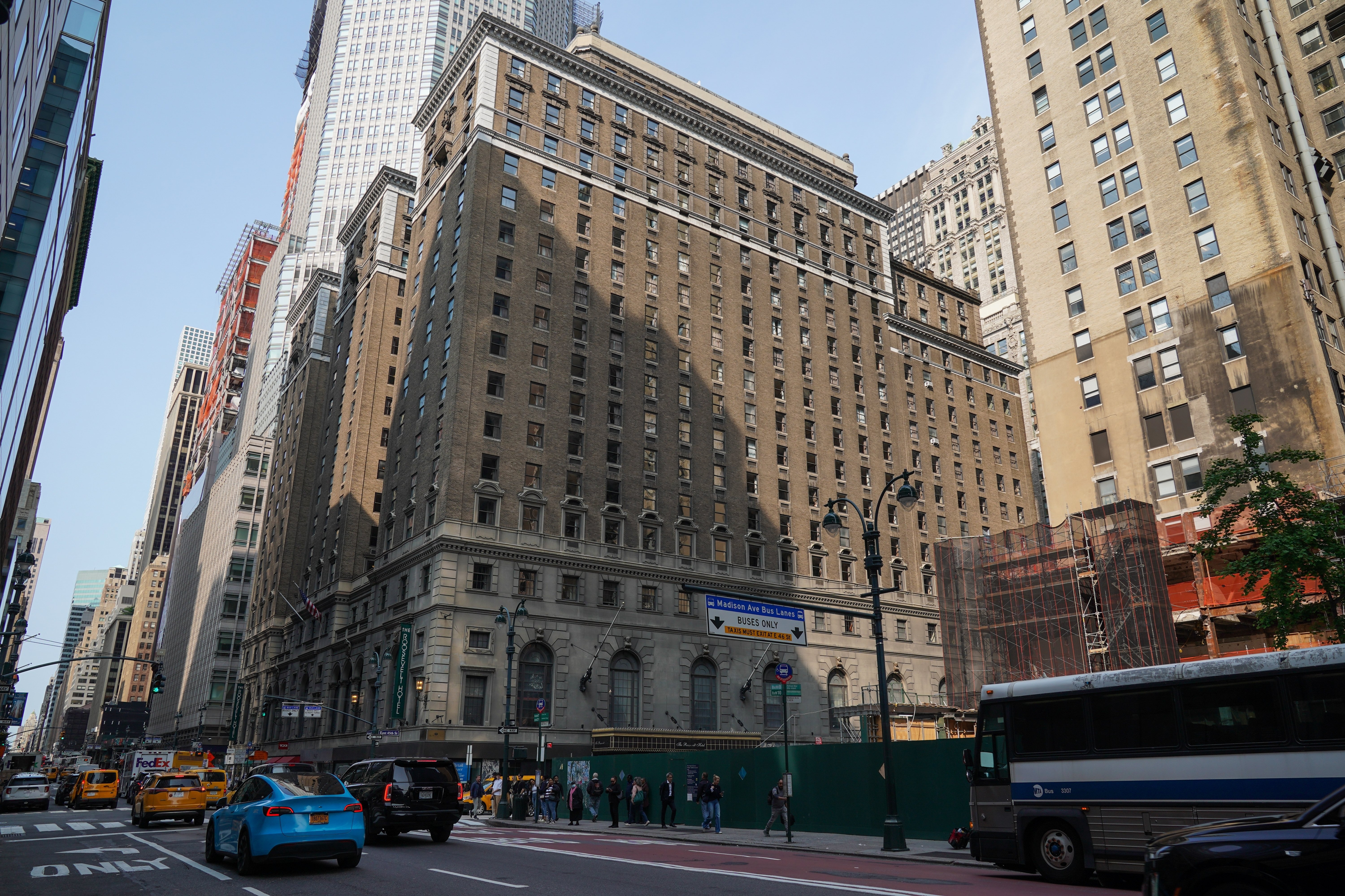 Pakistan Targets $1B Joint Venture to Redevelop NYC’s Roosevelt Hotel