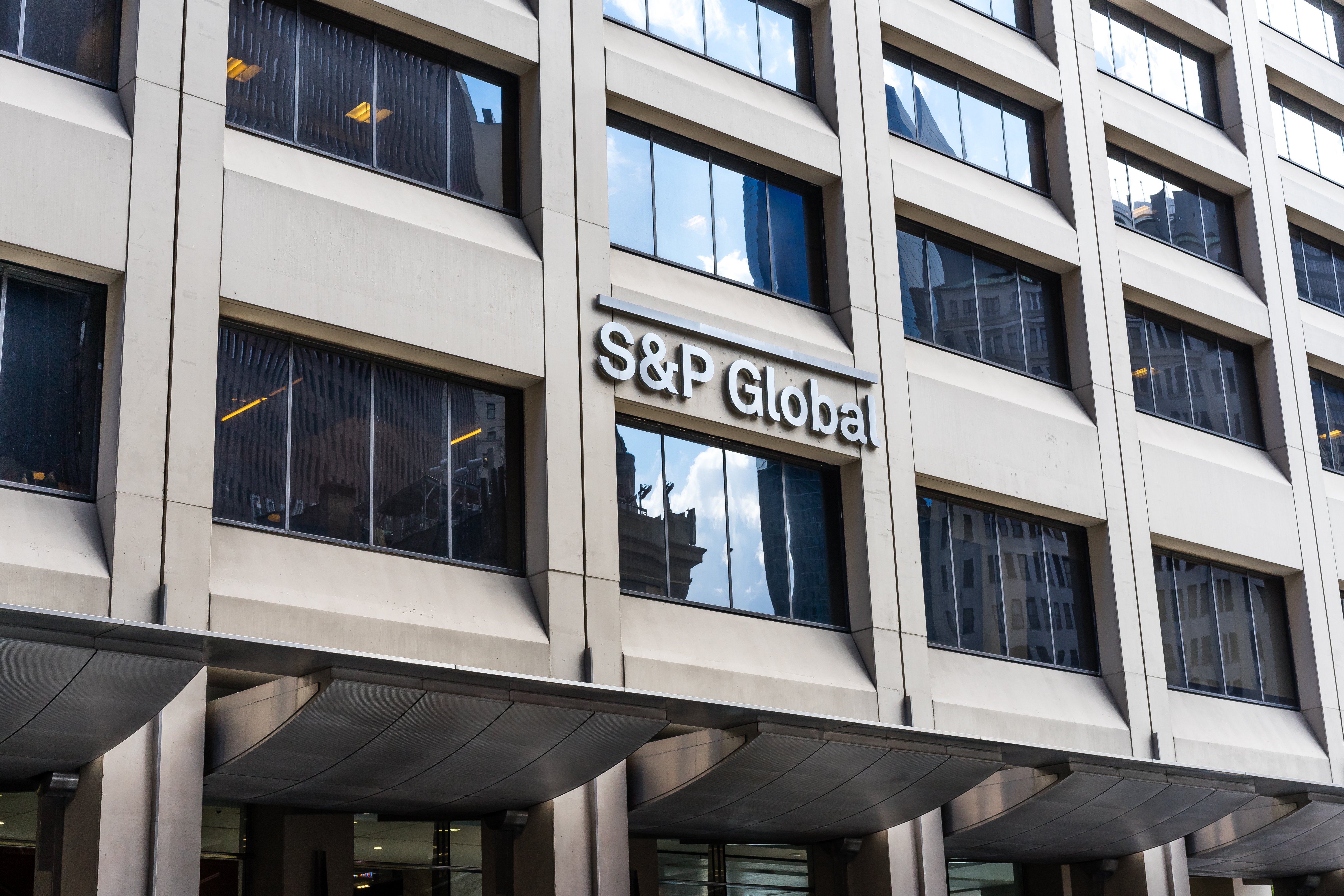 Pakistan’s Stronger Economy Earns S&P Credit Upgrade